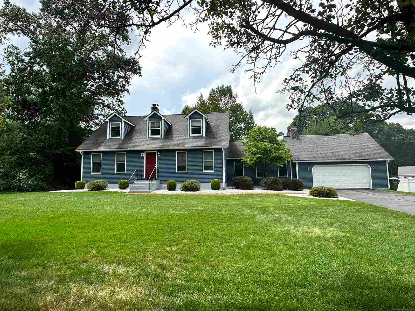 Homes for Sale in Windsor, CT
